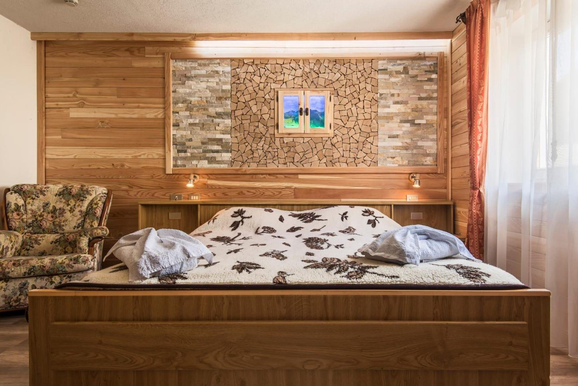 Hotel Rododendro Val Di Fassa