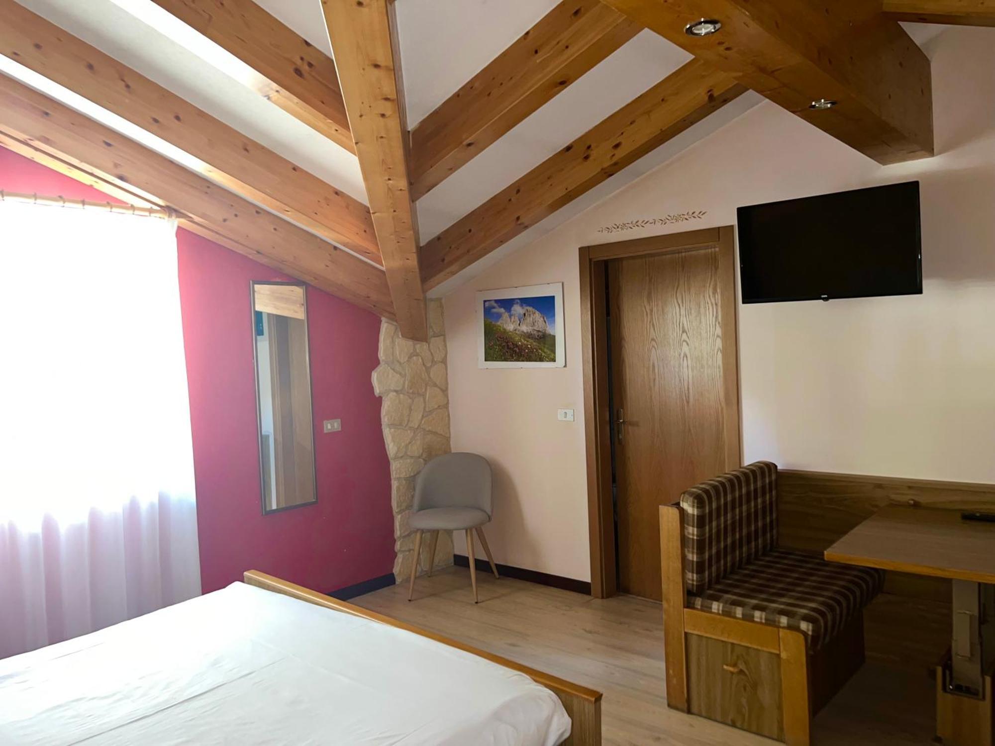 Hotel Rododendro Val Di Fassa