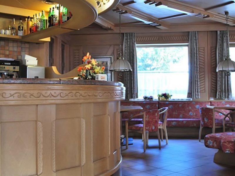 Hotel Rododendro Val Di Fassa Campitello di Fassa